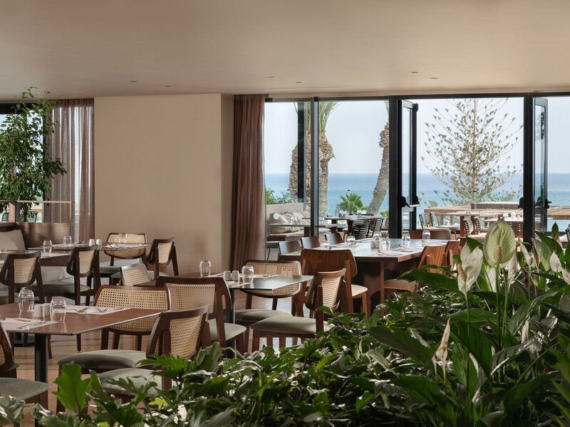 Helea Family Beach Resort