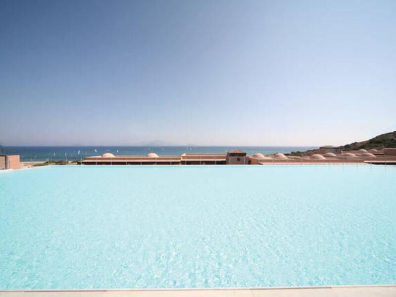 Helona Resort