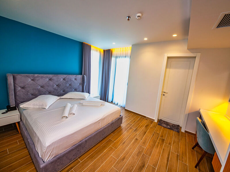 Henry Resort & SPA