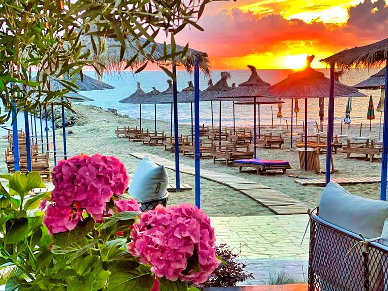 Henry Resort & SPA
