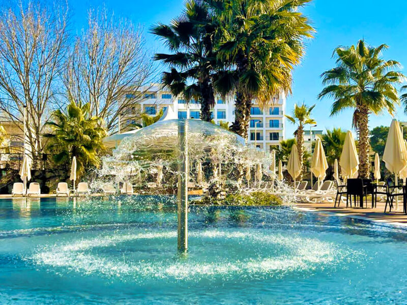 Henry Resort & SPA