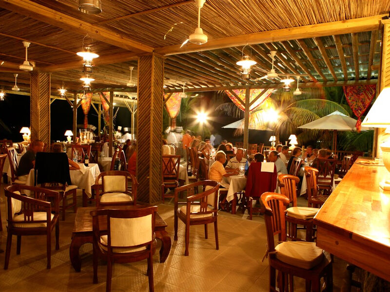 Hibiscus Beach Resort & Spa