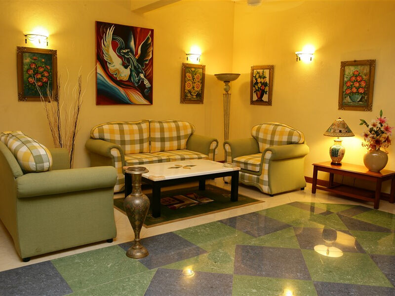 Hibiscus Beach Resort & Spa