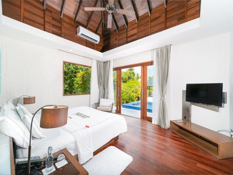 Hideaway Beach Resort & Spa Maldives