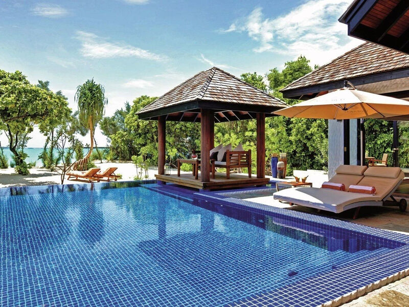 Hideaway Beach Resort & Spa Maldives