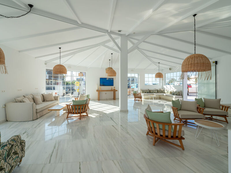 High Beach Resort