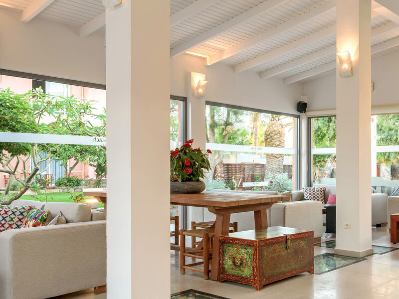 High Beach Resort
