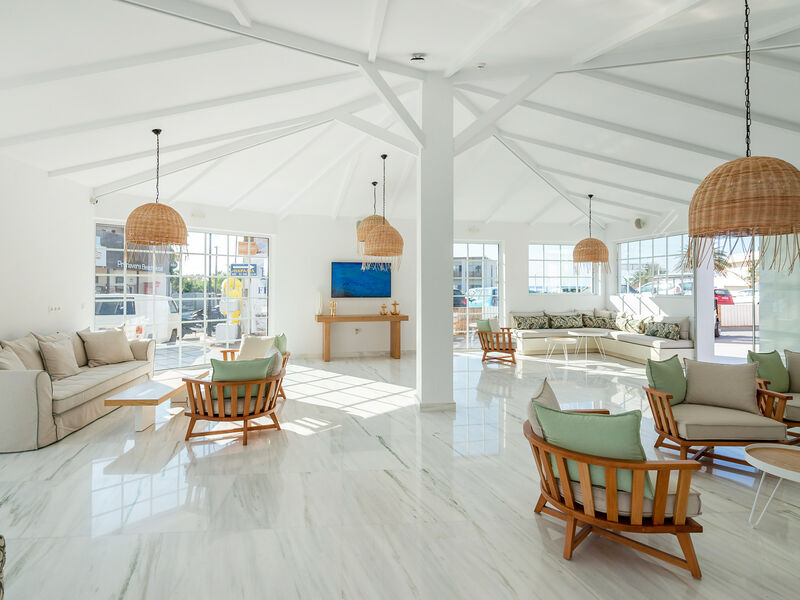 High Beach Resort