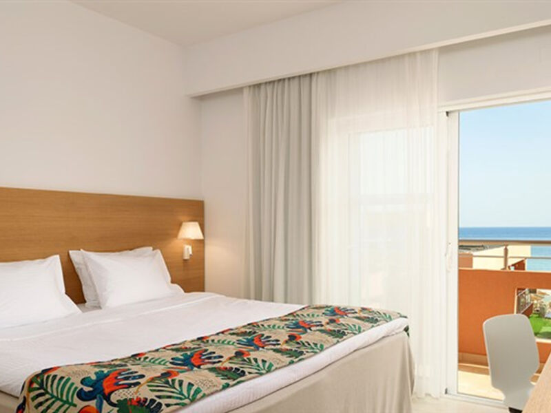 High Beach Resort