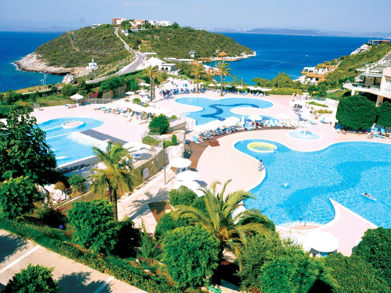 Hilton Bodrum Turkbuku Resort & Spa
