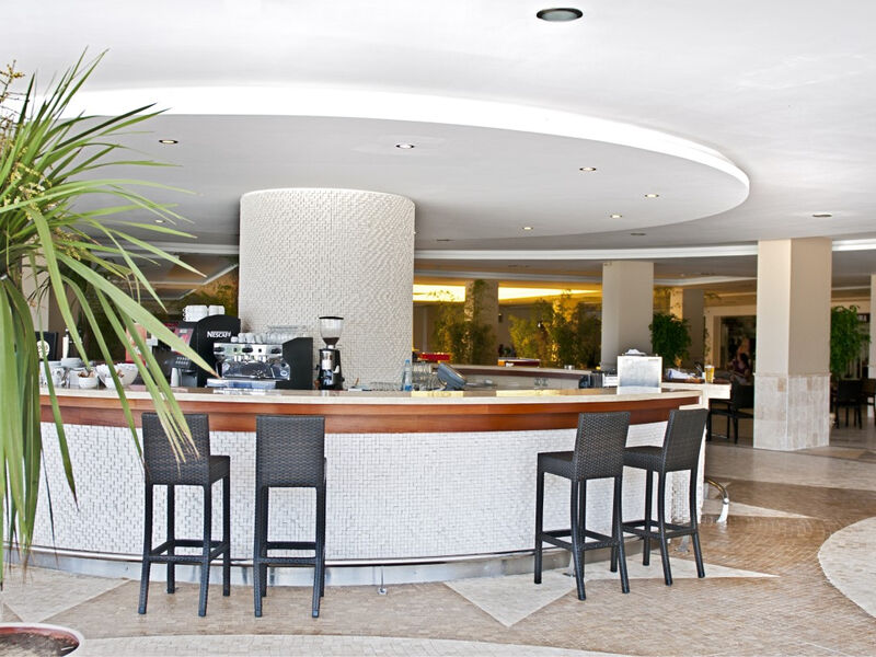 Hilton Bodrum Turkbuku Resort & Spa