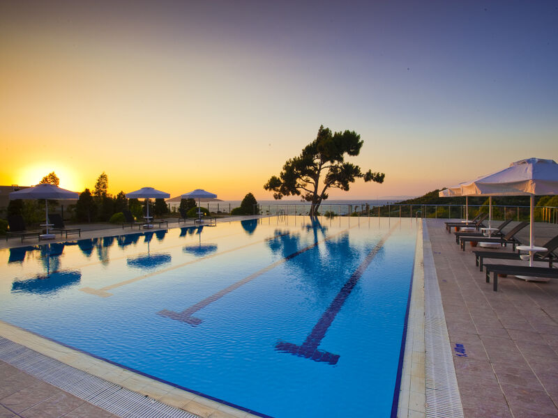 Hilton Bodrum Turkbuku Resort & Spa