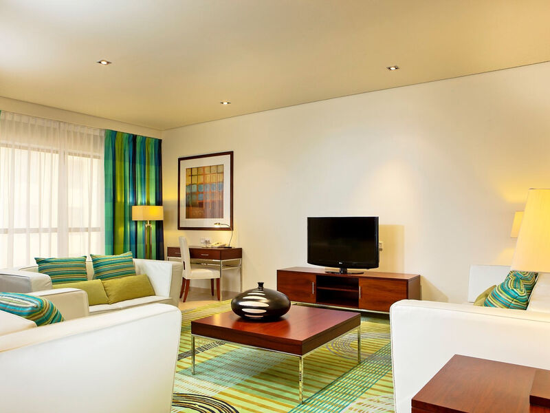 Hilton Dubai The Walk