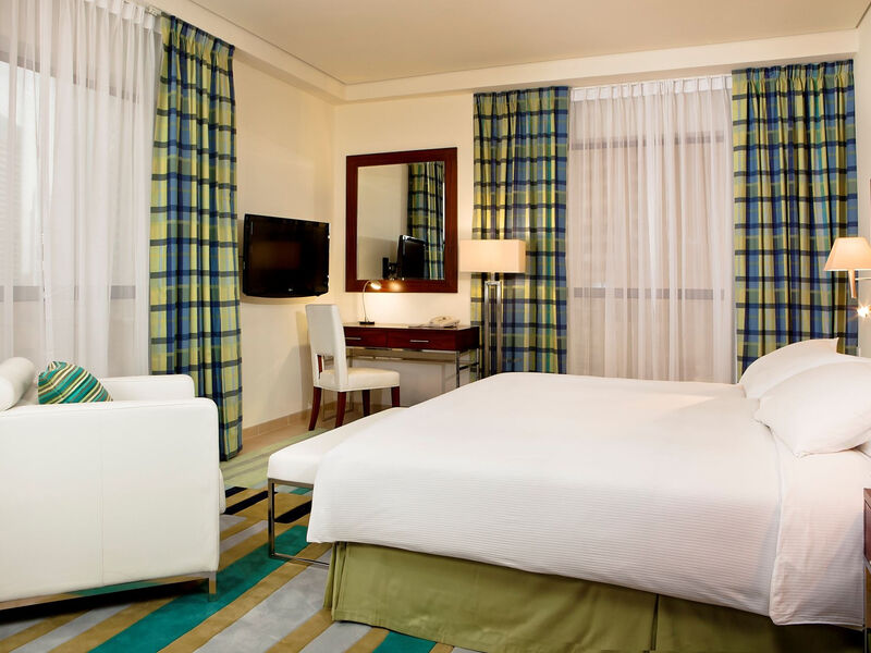 Hilton Dubai The Walk