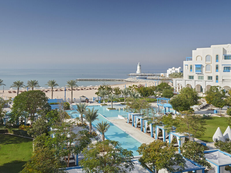Hilton Salwa Beach Resort & Villas