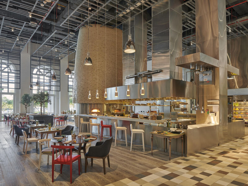 Hilton Salwa Beach Resort & Villas