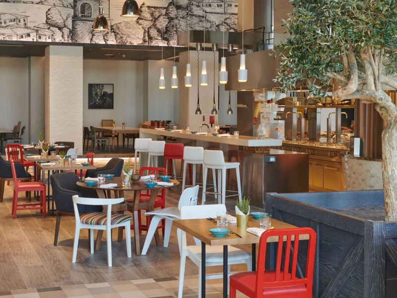 Hilton Salwa Beach Resort & Villas