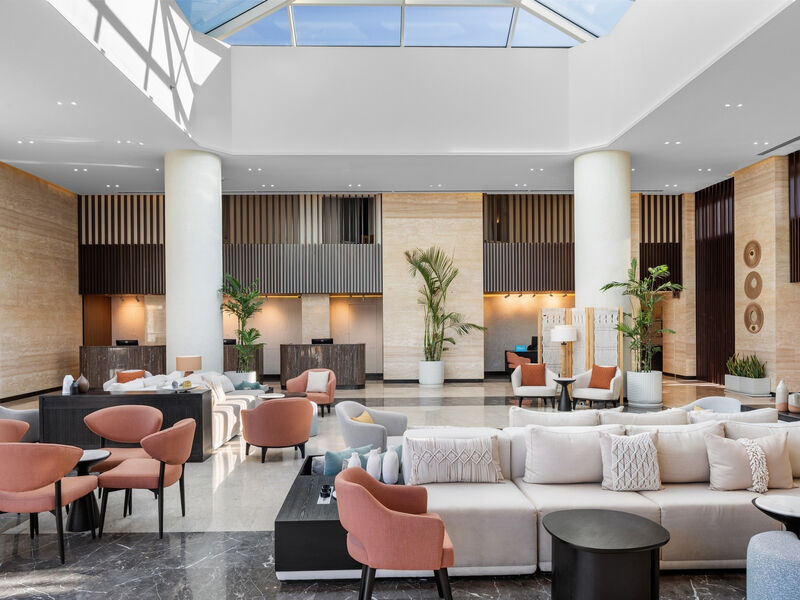 Doubletree By Hilton Sharks Bay