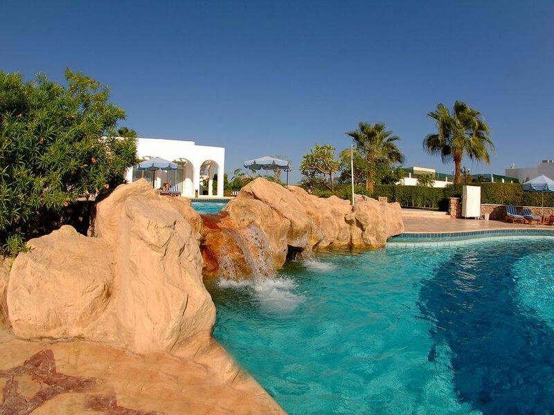 Hilton Waterfalls