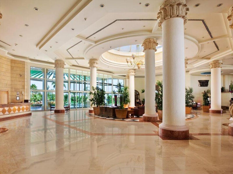 Hilton Waterfalls