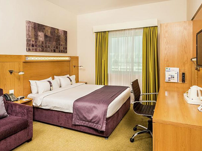 Holiday Inn Express Dubai - Airport