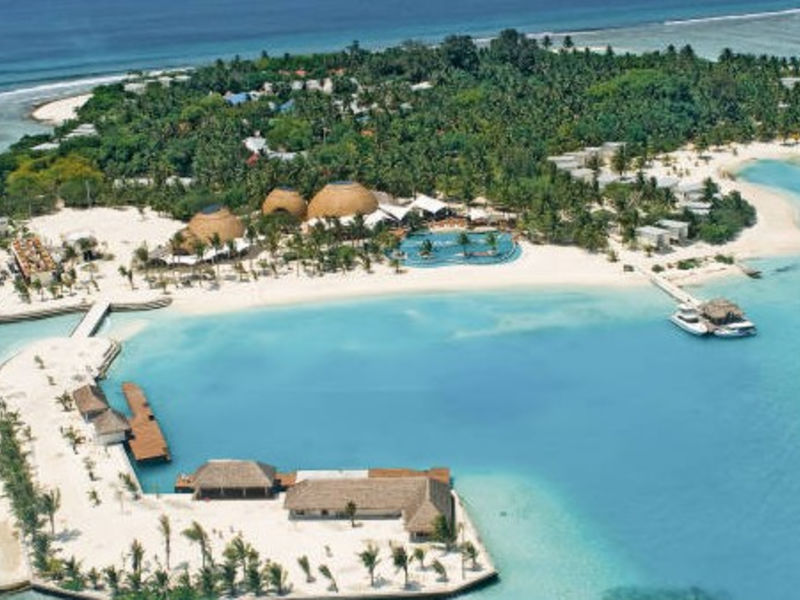 Holiday Inn Kandooma