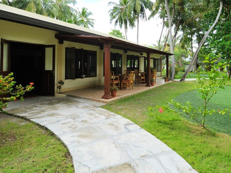 Holiday Island Resort