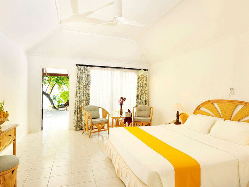 Holiday Island Resort & Spa