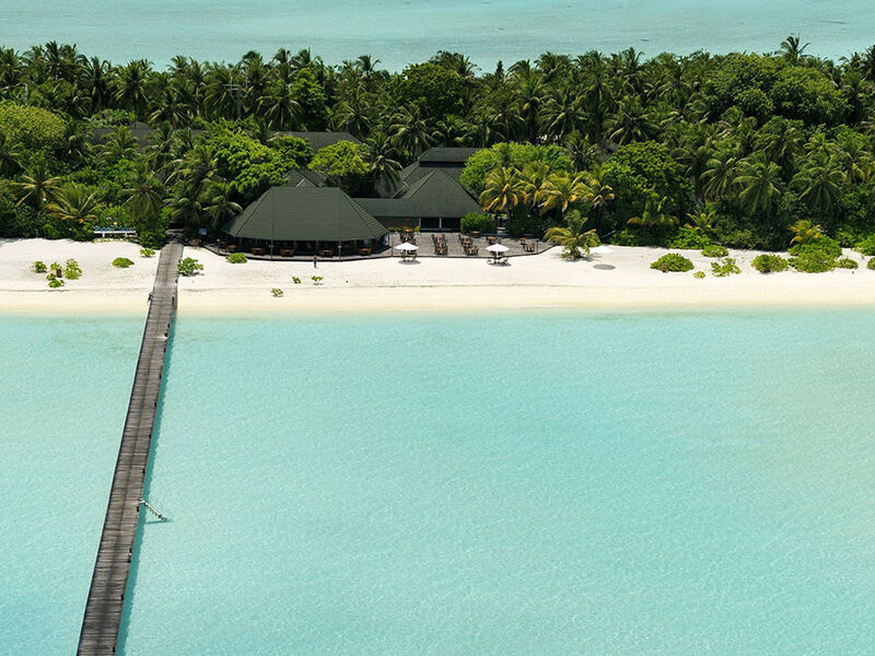 Holiday Island Resort & Spa