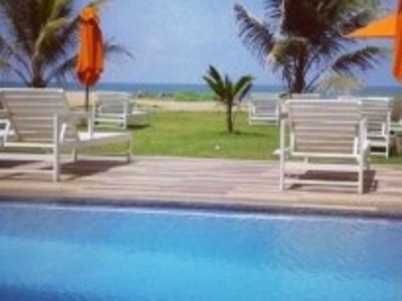 Hotel J