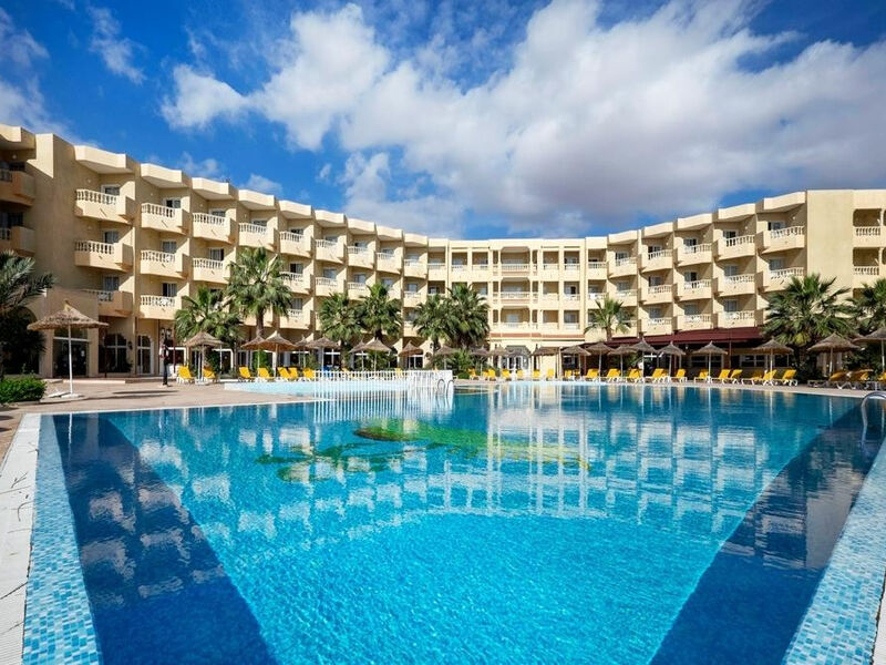 Houda Yasmine Hammamet