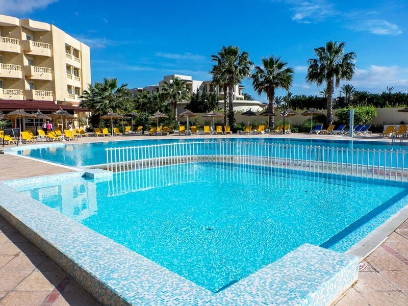 Houda Yasmine Hammamet