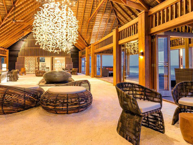 Hurawalhi Island Resort