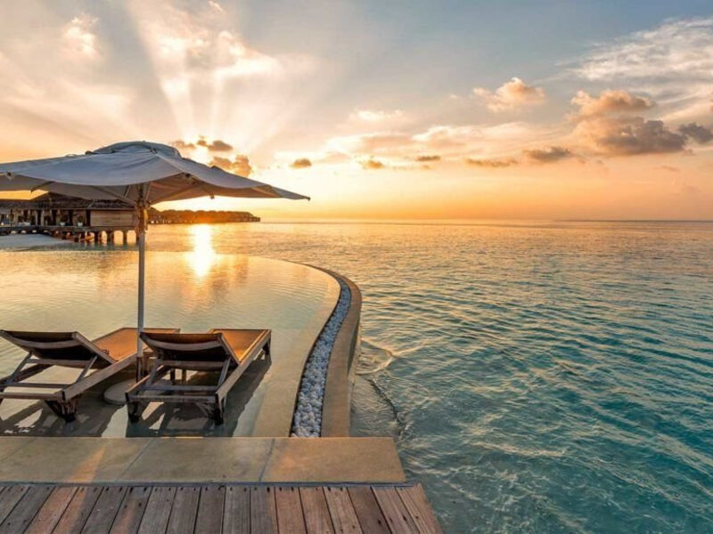 Hurawalhi Island Resort