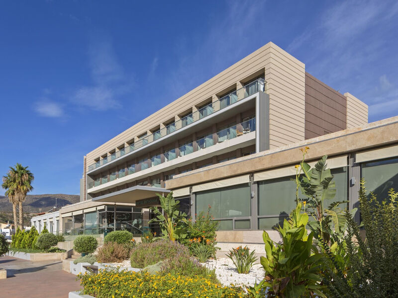 I-Resort Beach Hotel & Spa