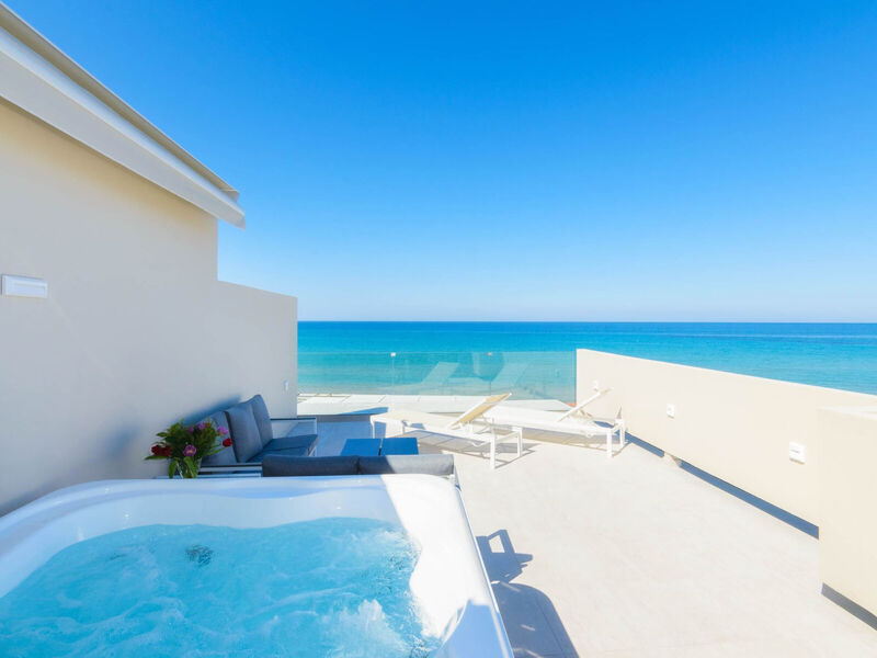 Iakinthos - Tsilivi Beach
