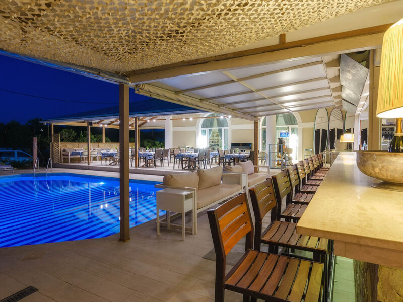 Iakinthos - Tsilivi Beach