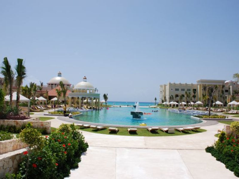 Iberostar Grand