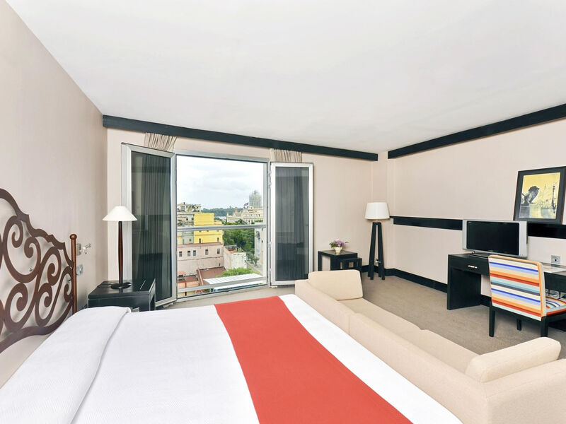 Iberostar Parque Central