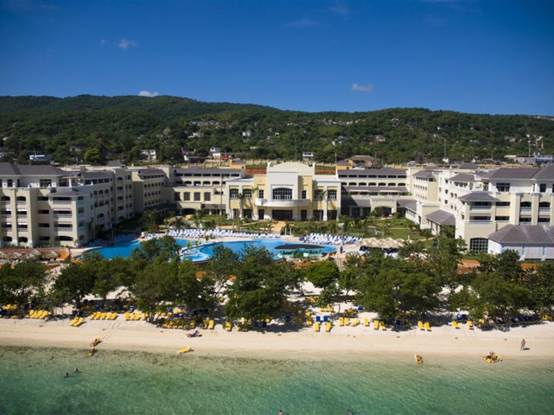 Iberostar Rose Hall Beach