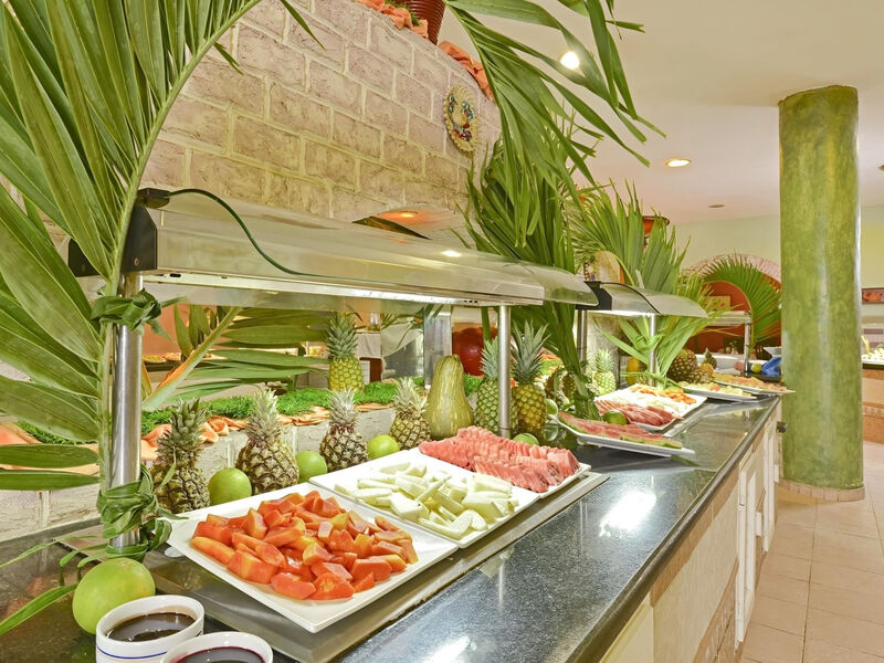 Iberostar Tainos