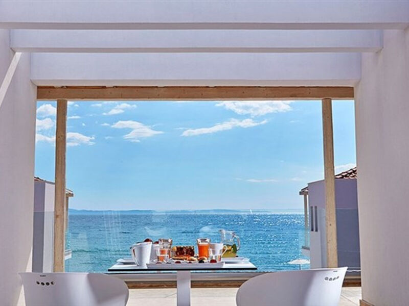 Icon Suites