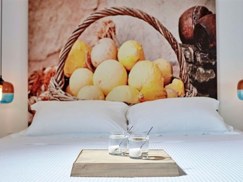 Icon Suites