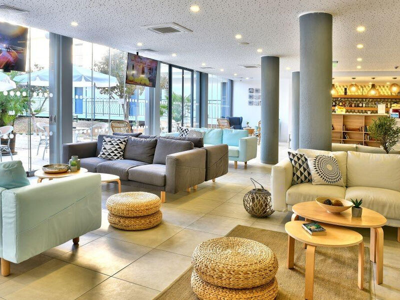 Ihotel