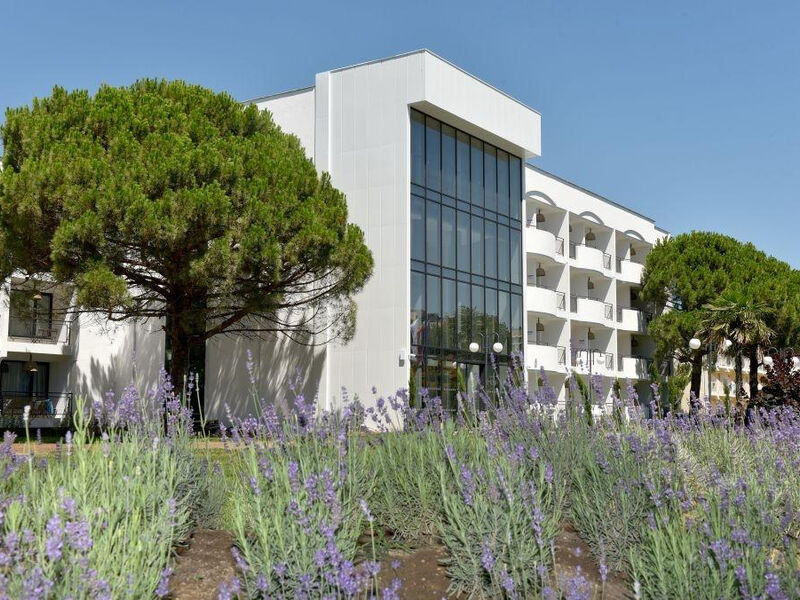 Ihotel