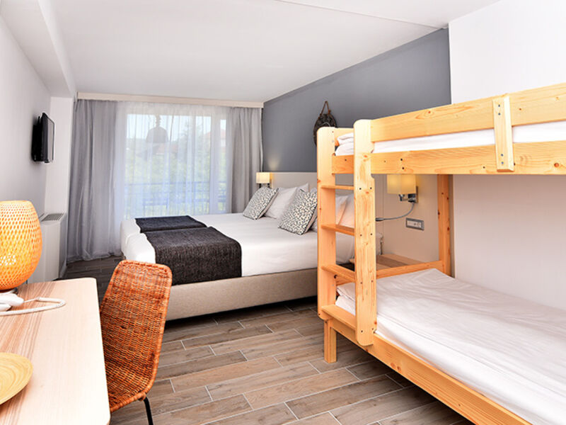 Ihotel