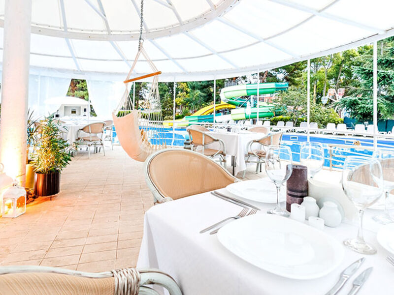 Ihotel