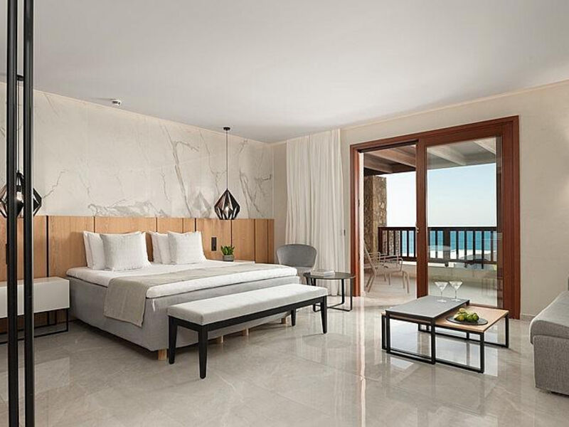 Ikaros Village Beach Resort&Spa