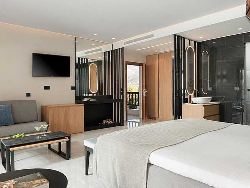 Ikaros Village Beach Resort&Spa
