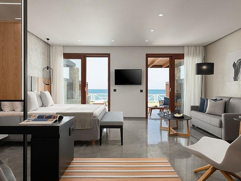 Ikaros Village Beach Resort&Spa